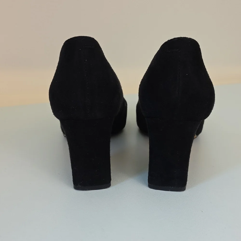 Marc Fisher Black Suede Heels.  Size 7 1/2 - Picture 6 of 12